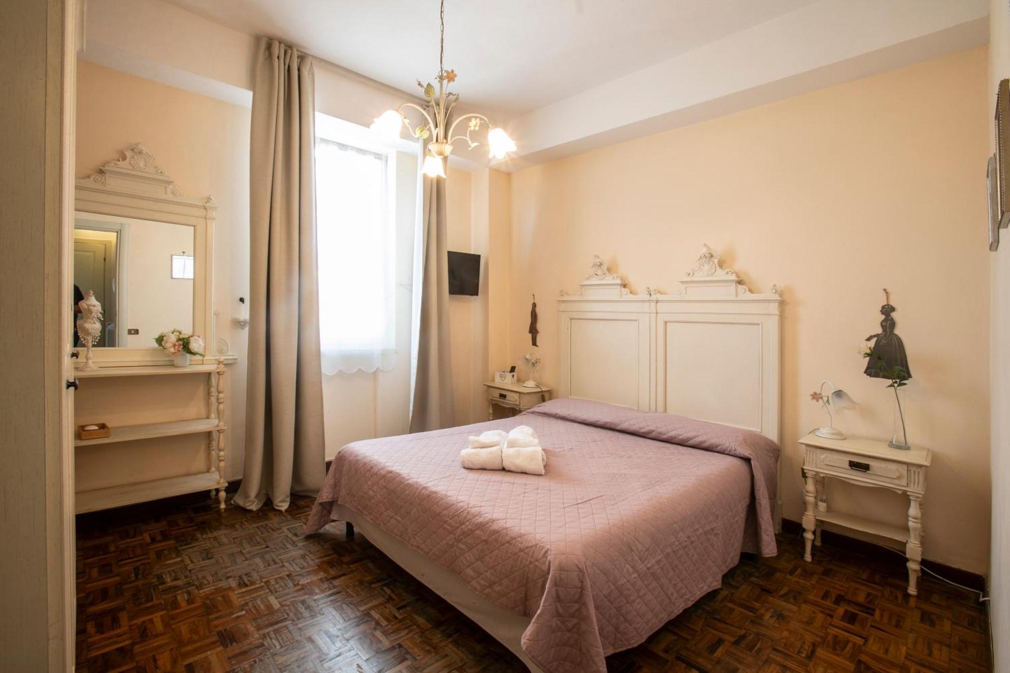 Maison Renee Viareggio Exteriör bild