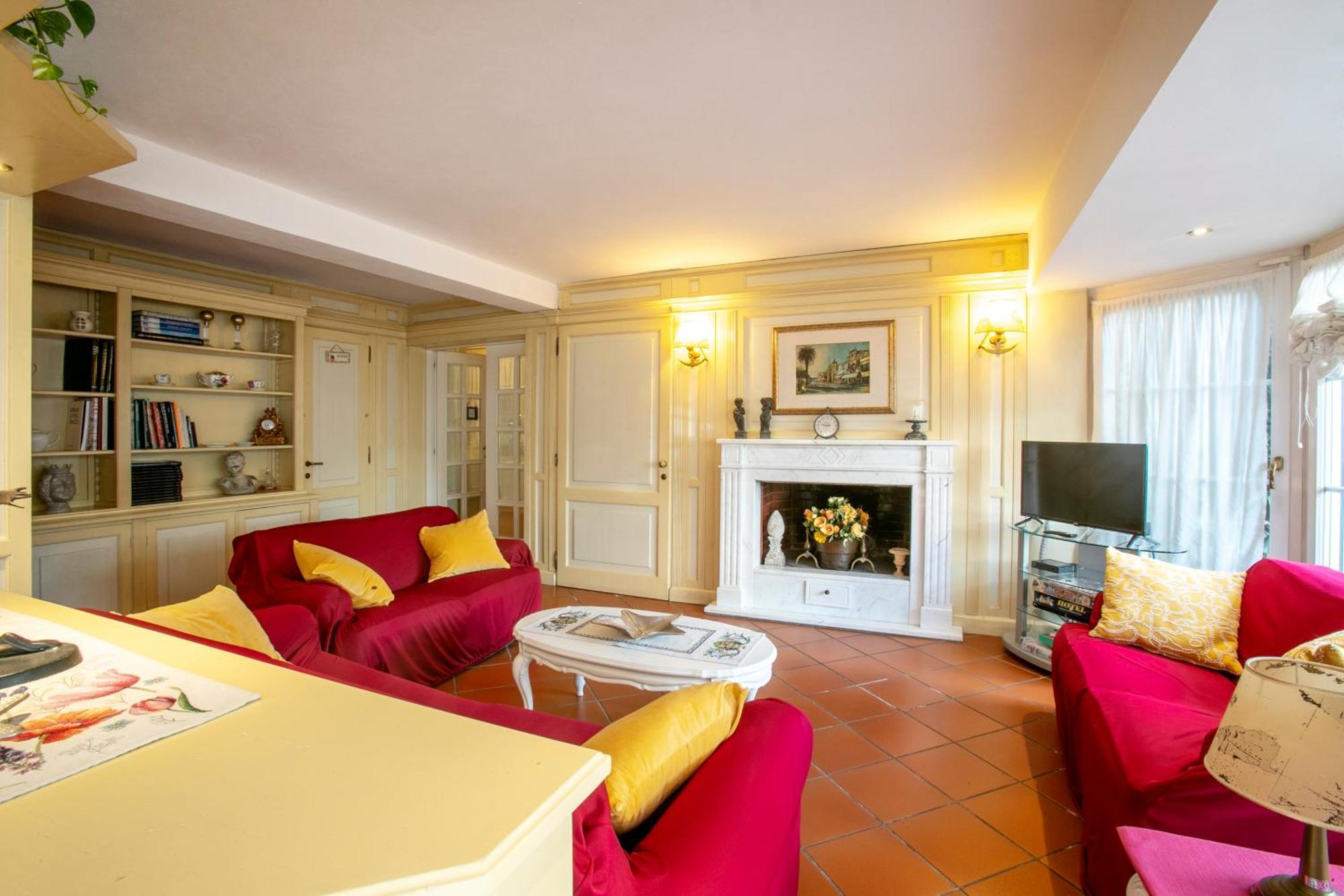 Maison Renee Viareggio Exteriör bild